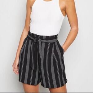 New Look Black Striped Tie Front High Rise Shorts